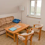 Gaestehaus Neuwarft Apartment Langeness