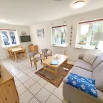 Apartment Gaestehaus Neuwarft