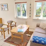Gaestehaus Neuwarft Apartment *
