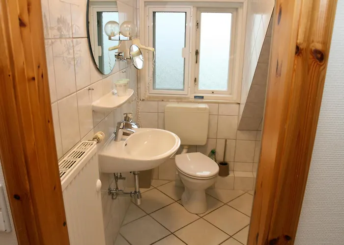 Gaestehaus Neuwarft Appartamento Langeneß