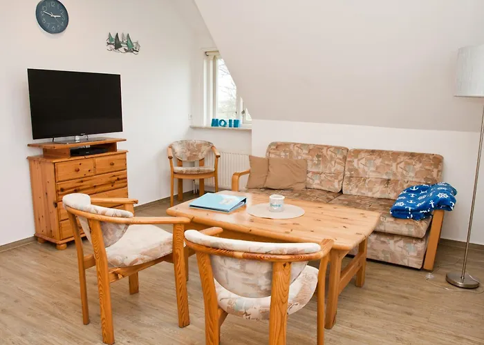 Gaestehaus Neuwarft *